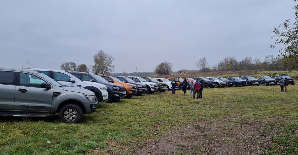 Ranger Klub: Évente szervezünk túrákat klubtagjaink részvételével, ahol mindenki tesztelheti autója és saját tűrőképességét.